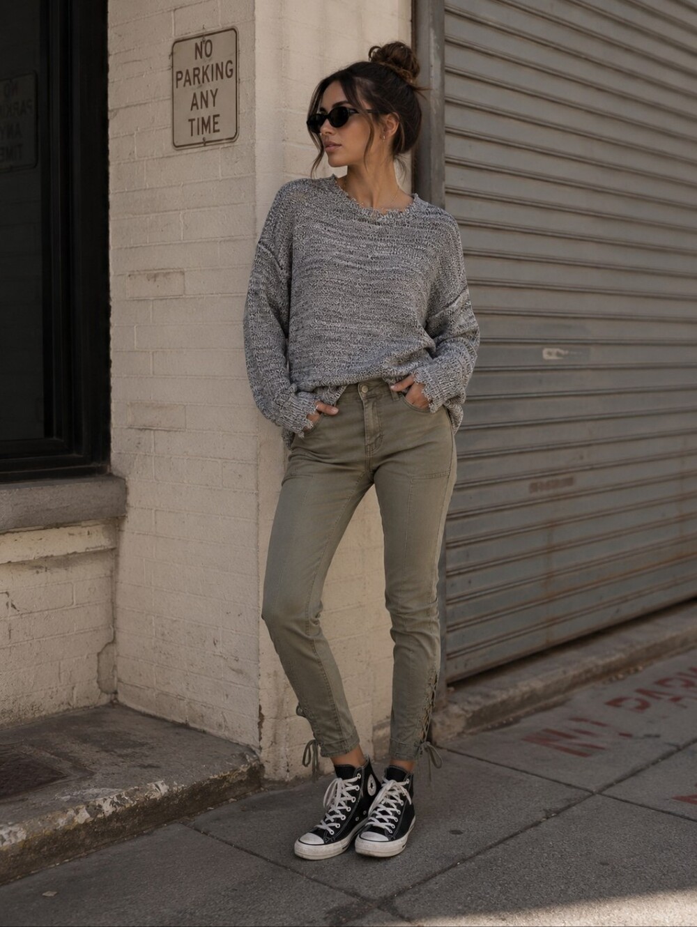 PISTOLA Eve Distressed Crew Sweater Pullover Knit Grey Black MEDIUM‎ Women's
